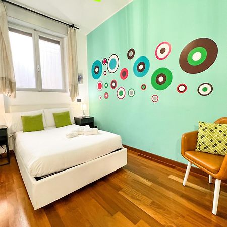 Unique House - 3 Bedrooms & 2 Bathrooms With 4 Beds - 100 Meters To The Metro A Roma Exterior foto